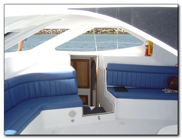 Blue Dolphin II - access shot stbd